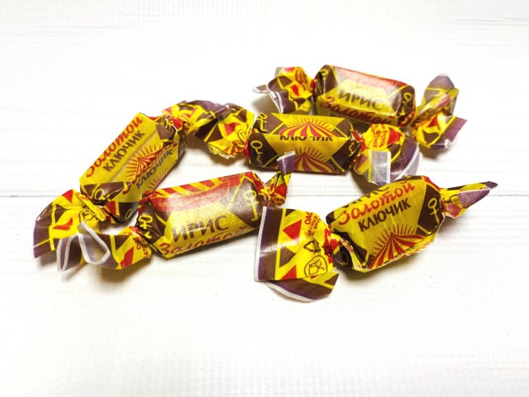 Красный Мозырянин Ирис золотой ключик