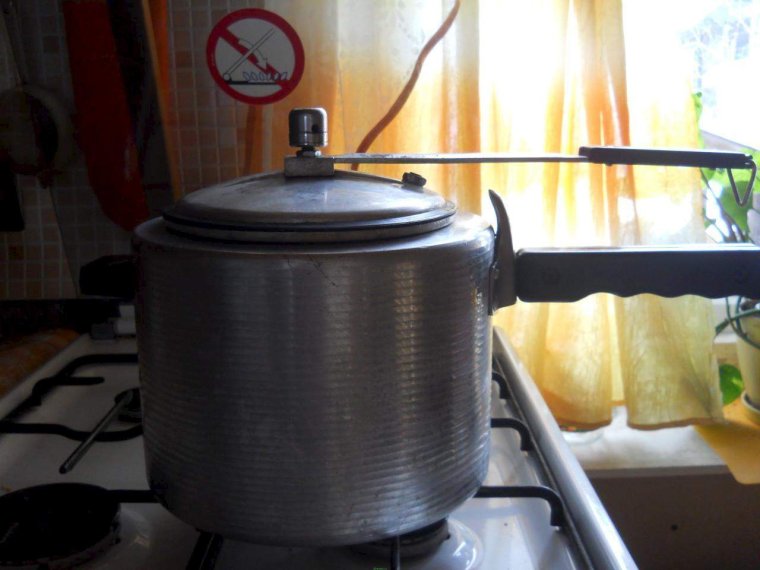 Скороварка Советская 6л