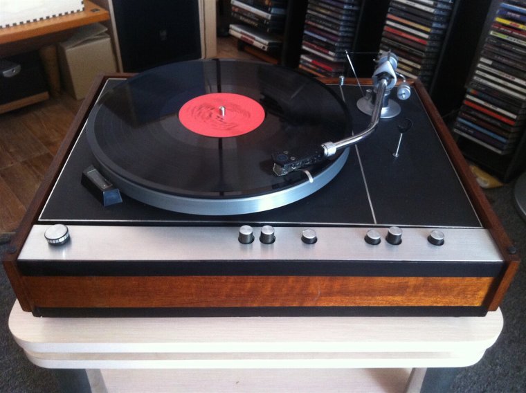 Электроника 001 виниловый проигрыватель