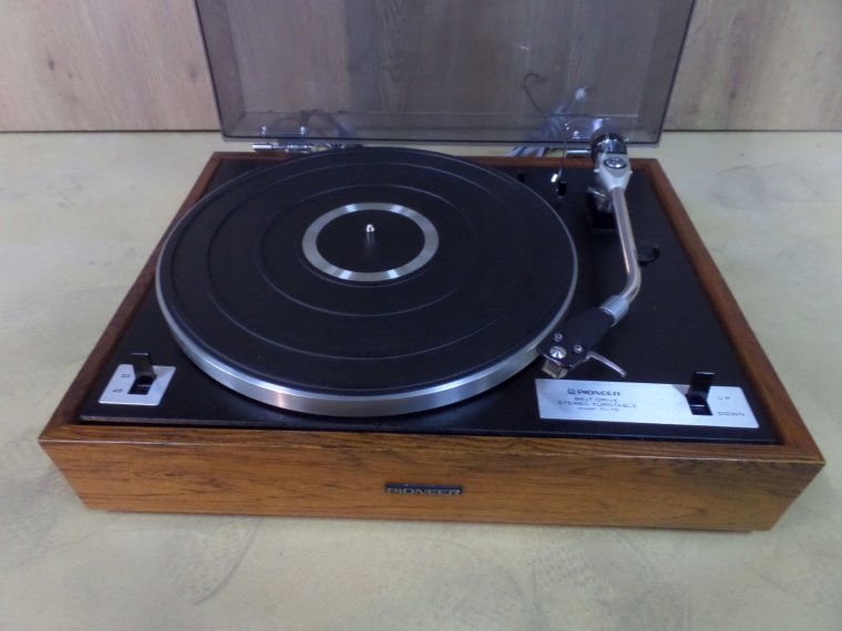 Pioneer pl 30
