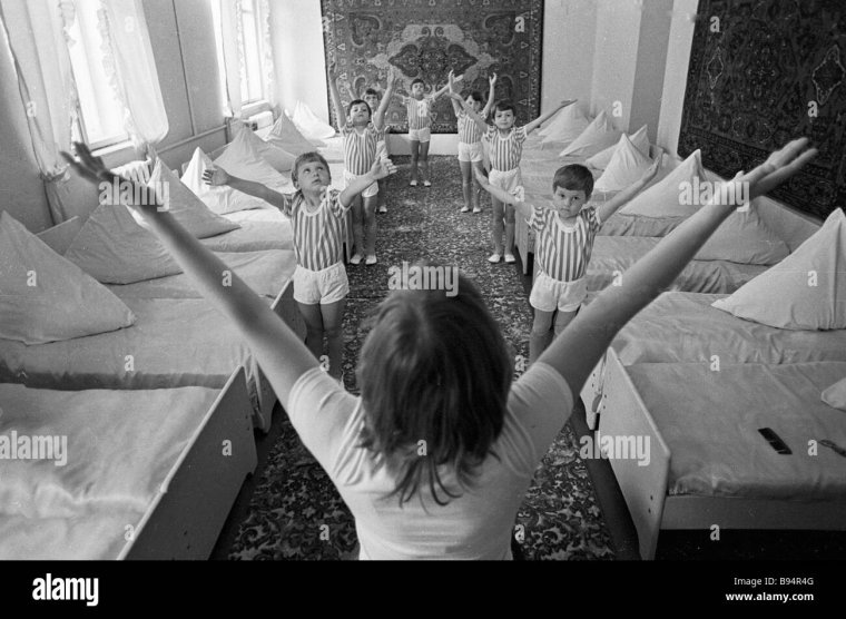 Утро в лагере