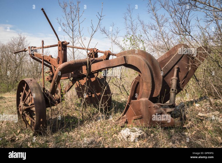 Ржавый плуг