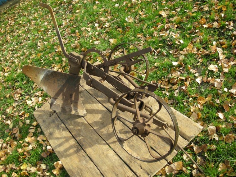 Конный плуг Орловский однолемешный