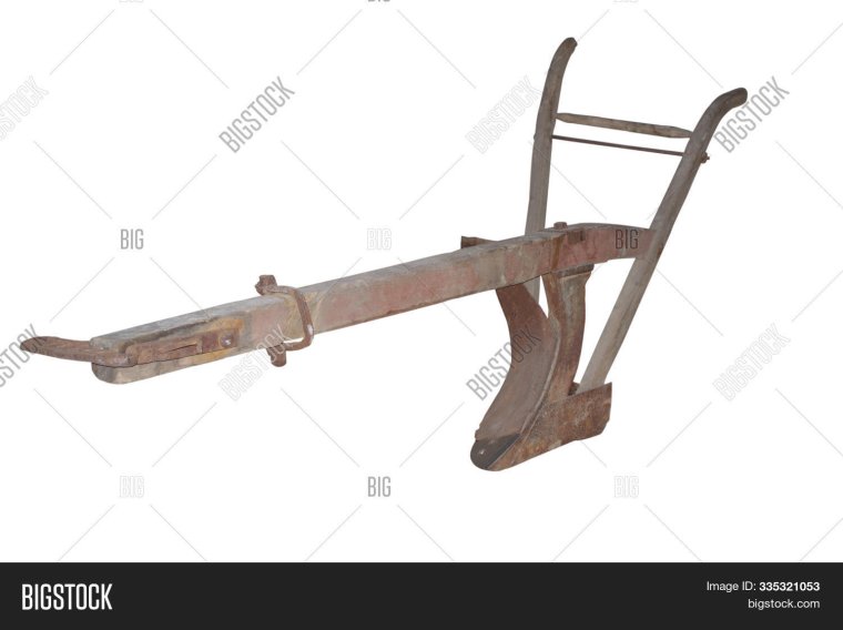 Деревянный плуг