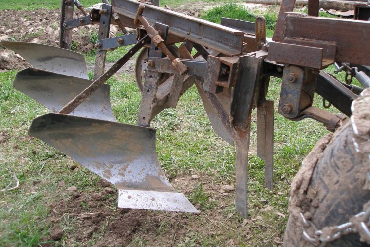 Плуг загонный PZ 3/35