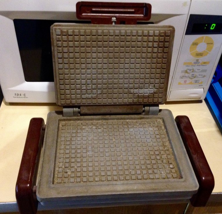 Электровафельница СССР