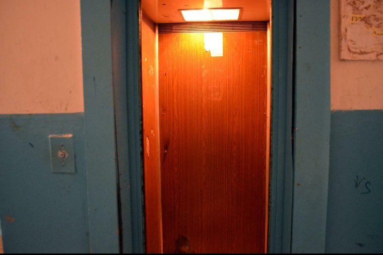 Старый лифт