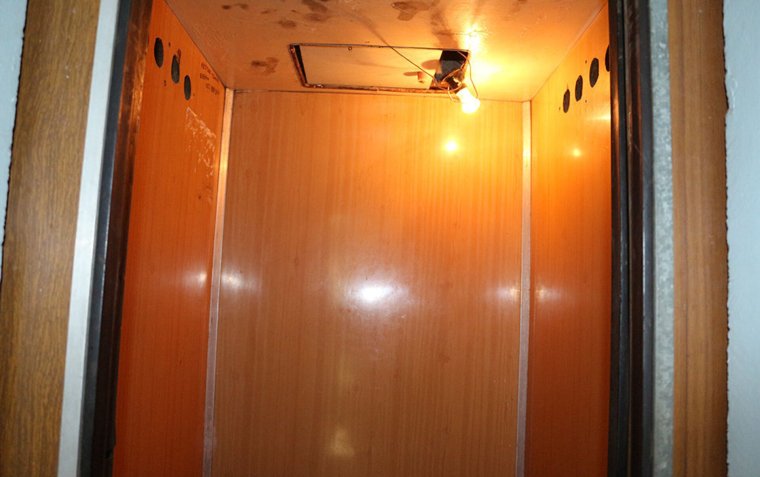 Кабина лифта Старая