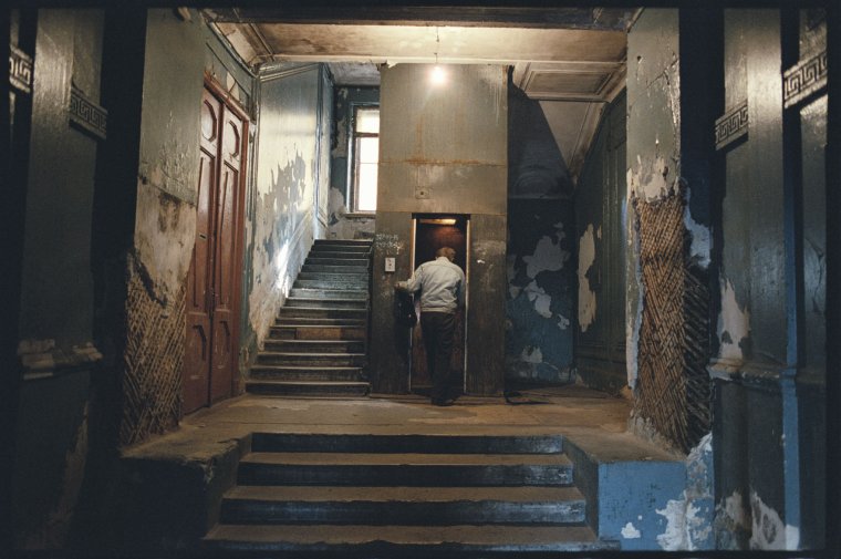 Коммунальные подъезды в Питере