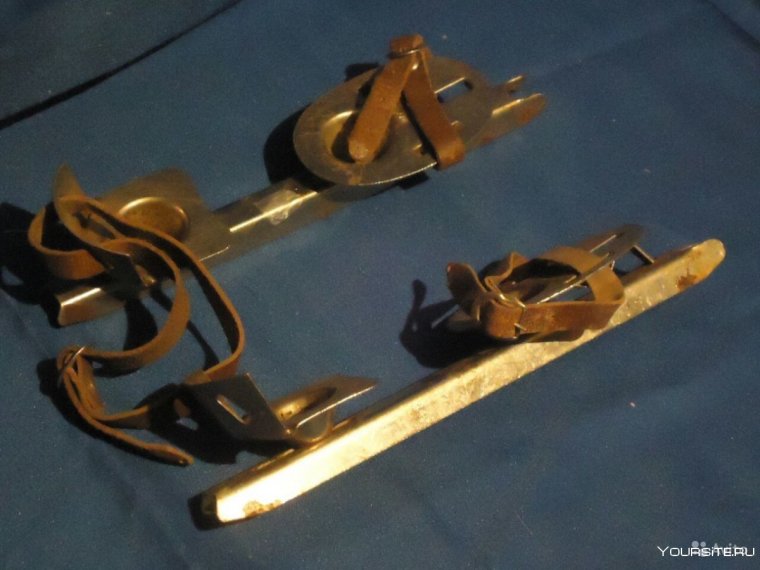 Коньки двухполозные детские на ботинок СССР