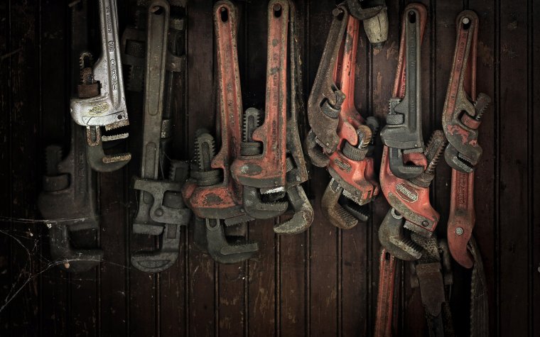 Гаечные ключи много