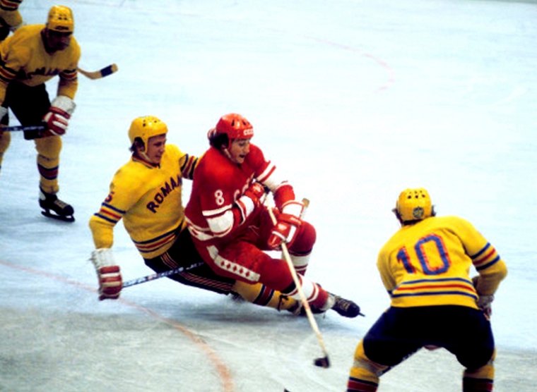 Хоккей ЧМ 1977