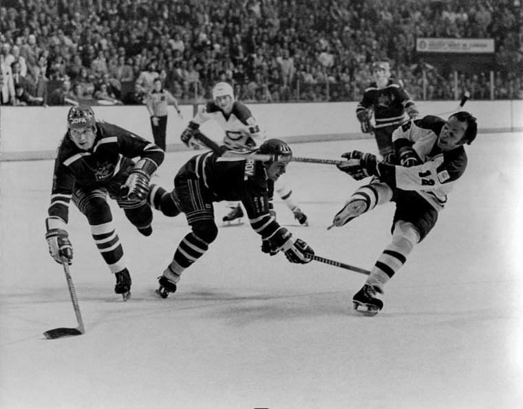 Монреаль Канадиенс 1975