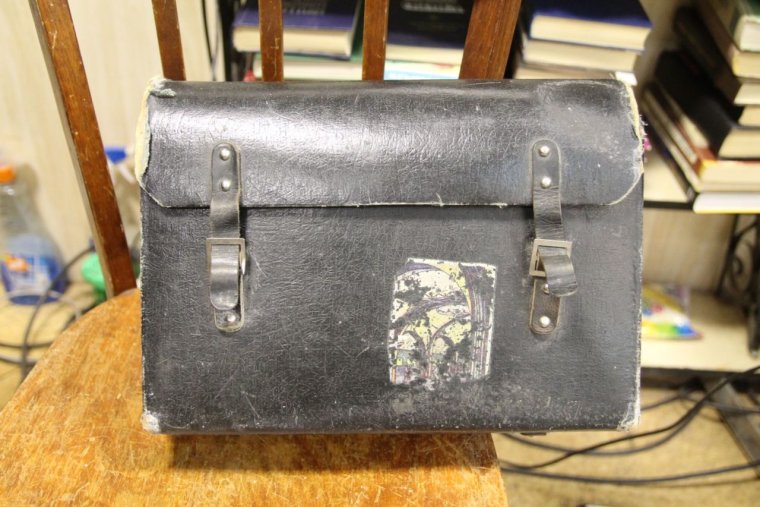 Советский школьный ранец