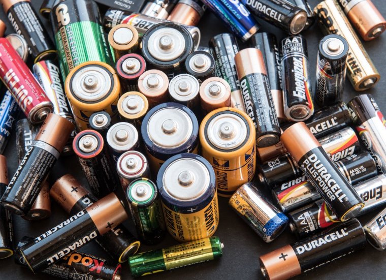 Батарейки кучка