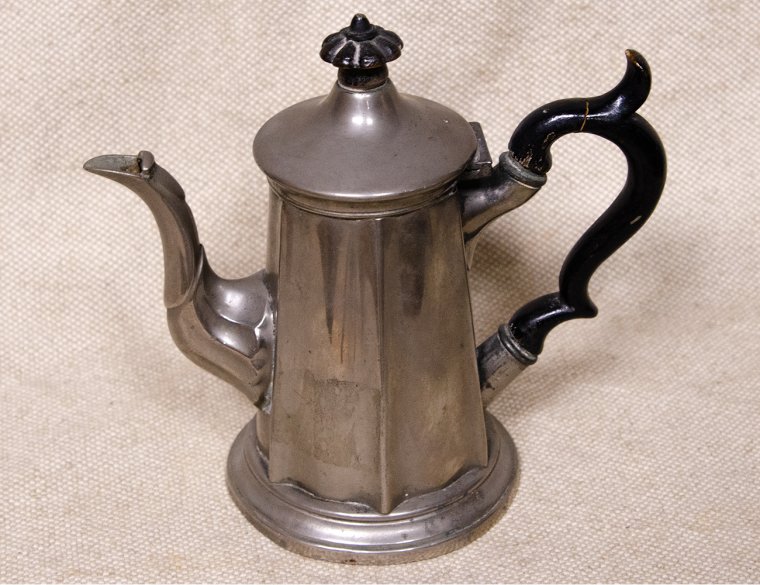 V.S.Sheffield чайник