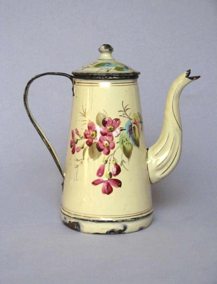 Винтажный чайник