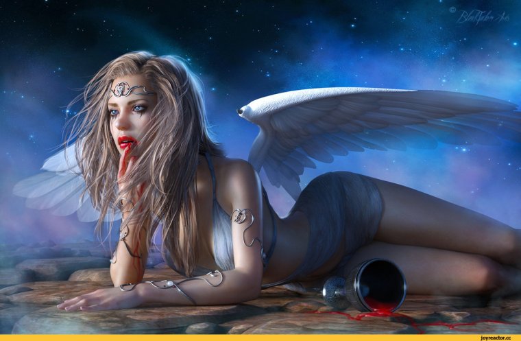 Мистика девушка с крыльями