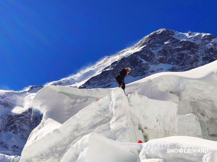 Пик Победы гребень