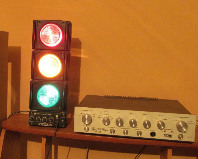 Цветомузыкальное устройство ритм 1991