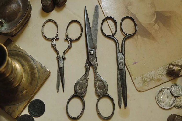 Антикварные ножницы