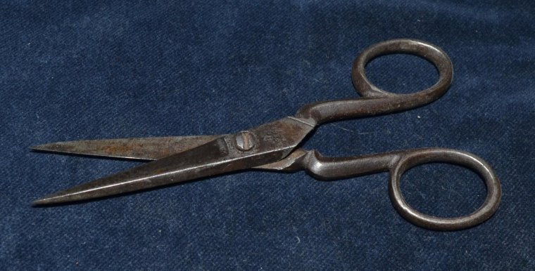 Старые ножницы