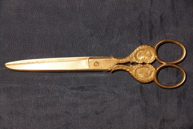 Первые ножницы Леонардо да Винчи