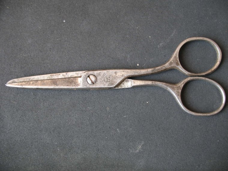 Ножницы советские с орнаментом