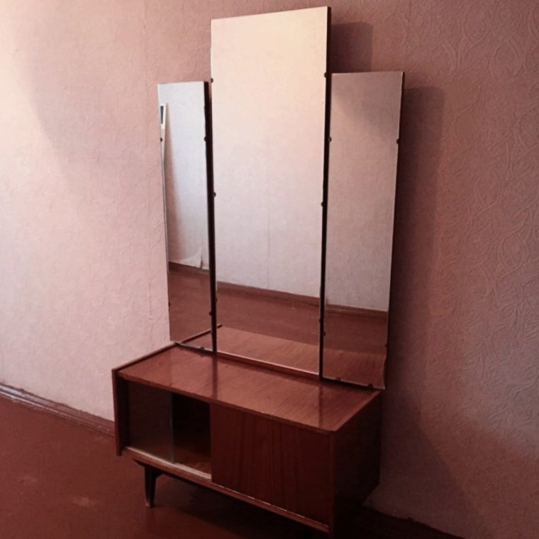 Трельяж старый