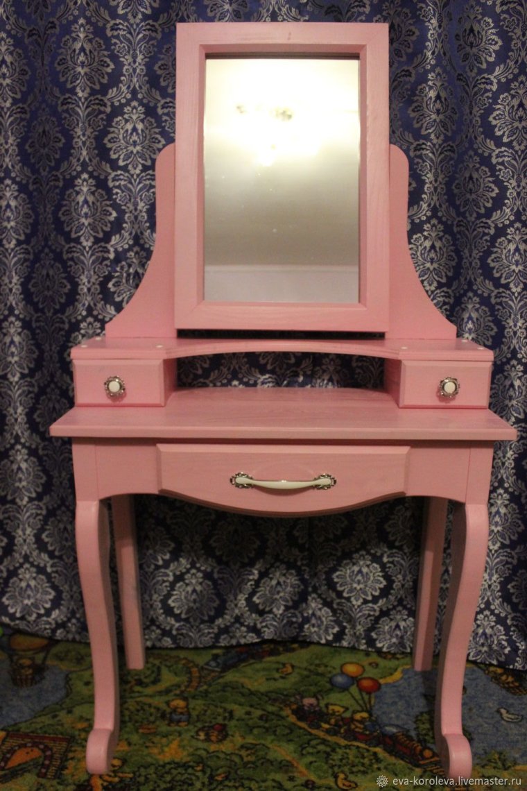 Советский туалетный столик