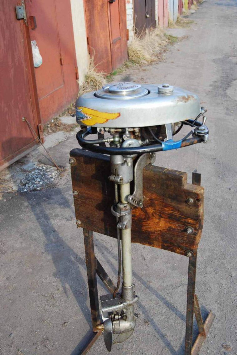 Лодочный мотор Чайка мл-20