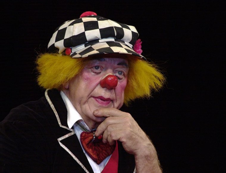 Олег Константинович Попов