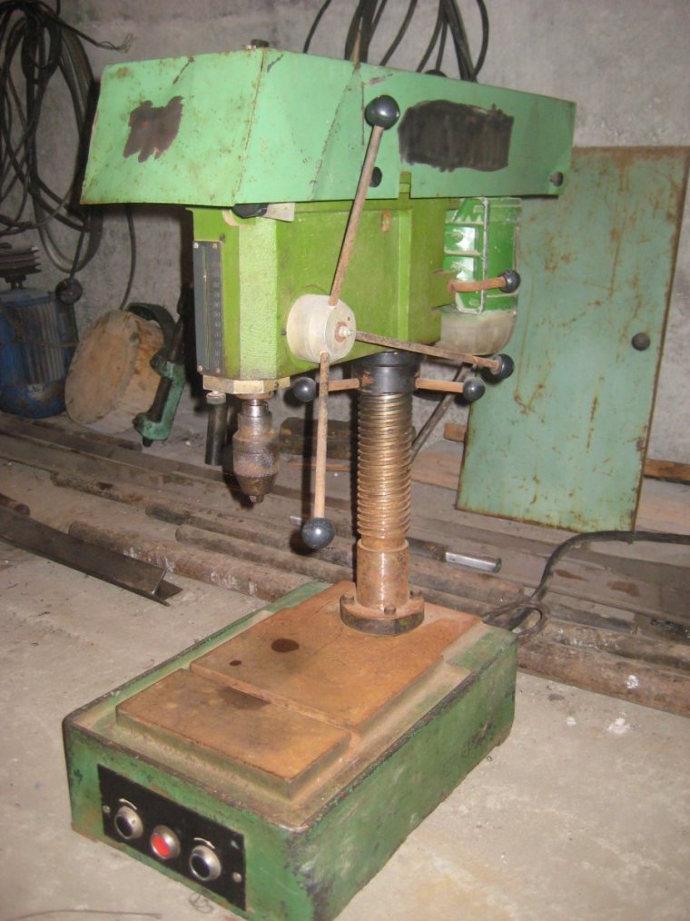 Сверлильный станок 4г721м