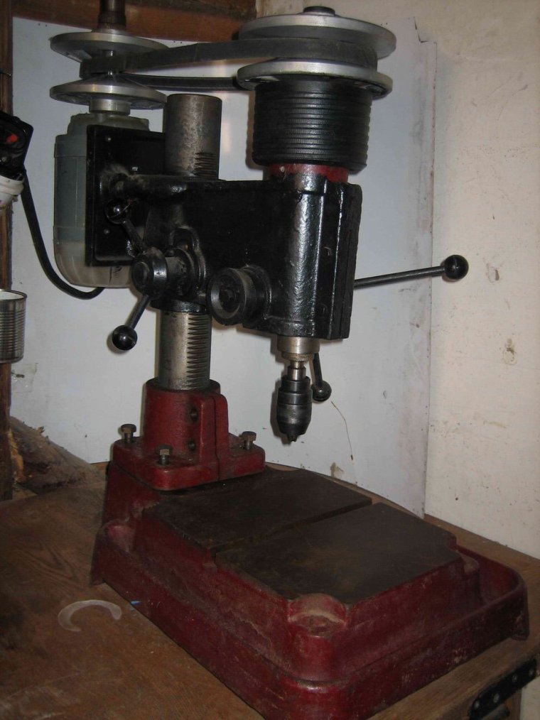 Сверлильный станок СССР 2а112