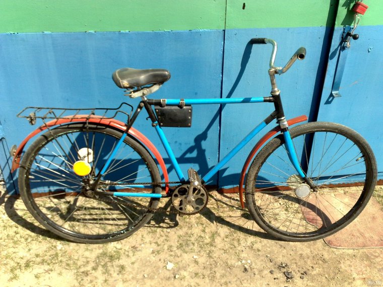 Советский велосипед Урал