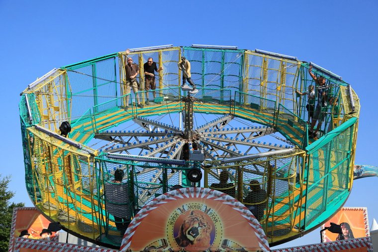 Аттракцион розетка