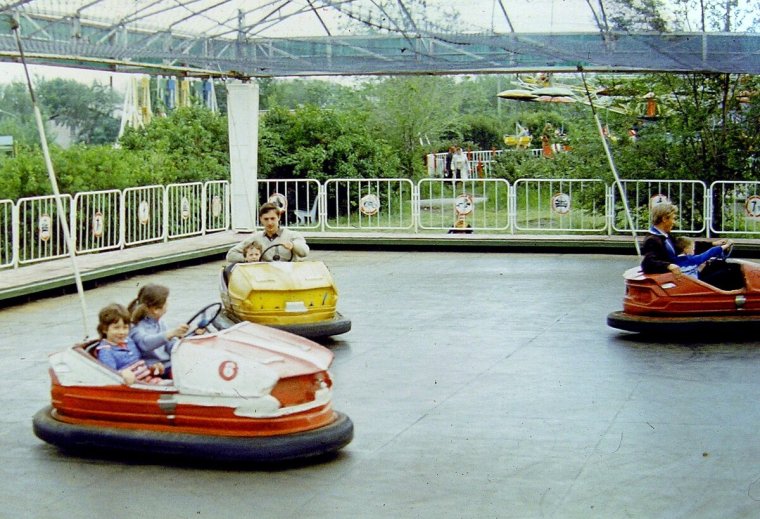 Машинки парка развлечений СССР