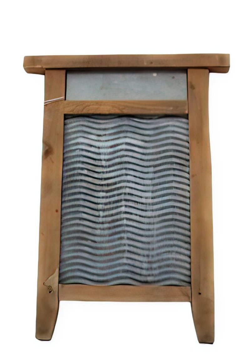 Древняя стиральная доска