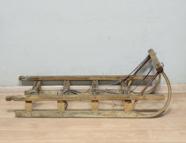 Сани розвальни древние