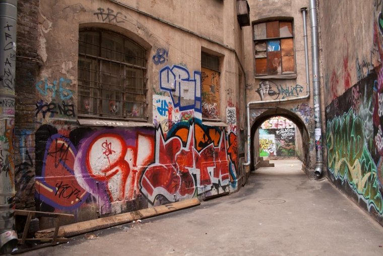 Литейный 61 Санкт-Петербург граффити