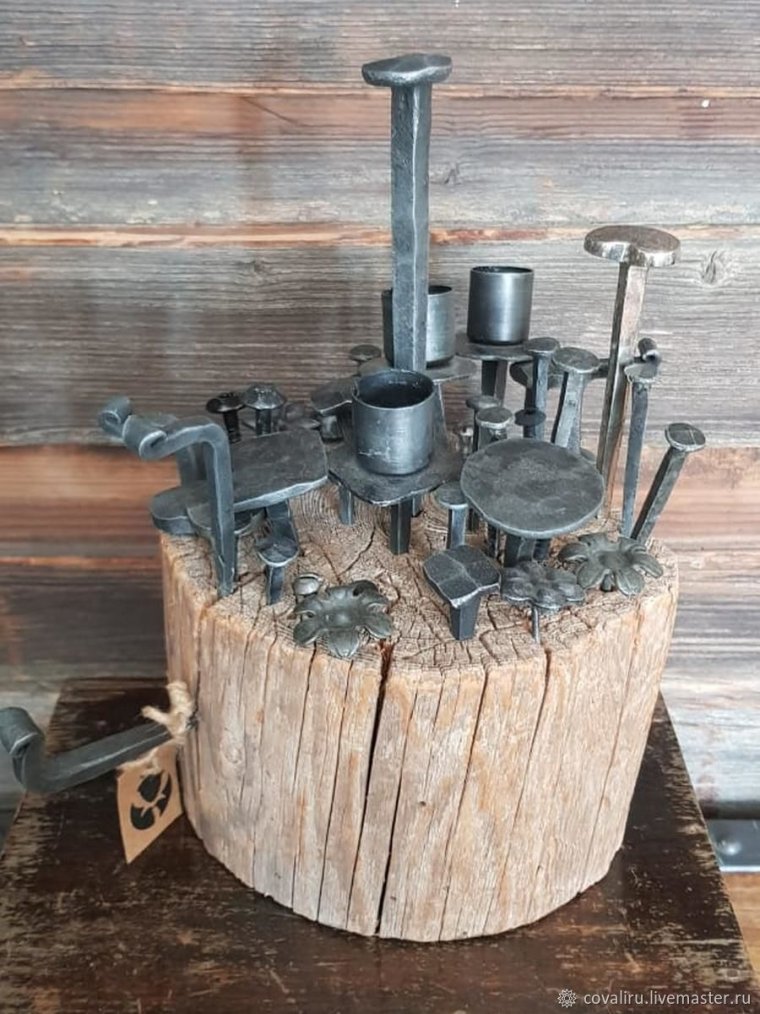 Кованые гвозди