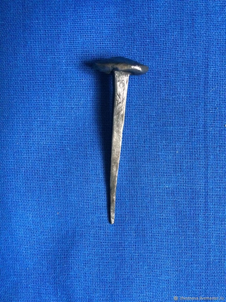 Старинные гвозди