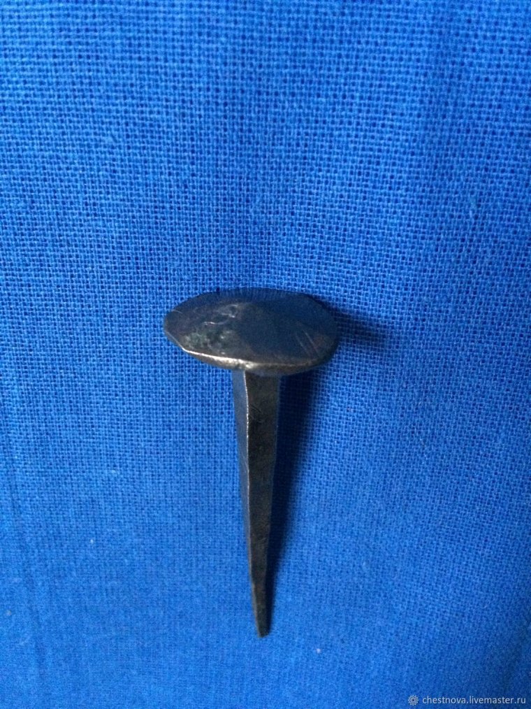 Кованые гвозди