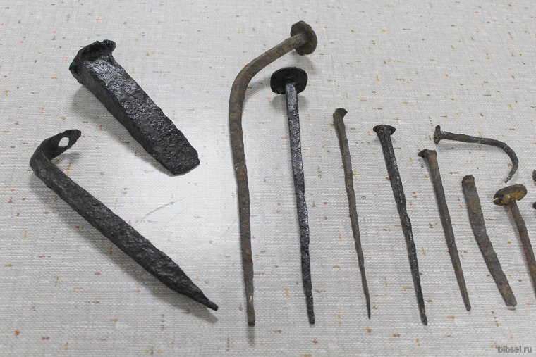 Кованые гвозди славян