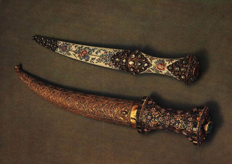 Кинжал персидский Оружейная палата