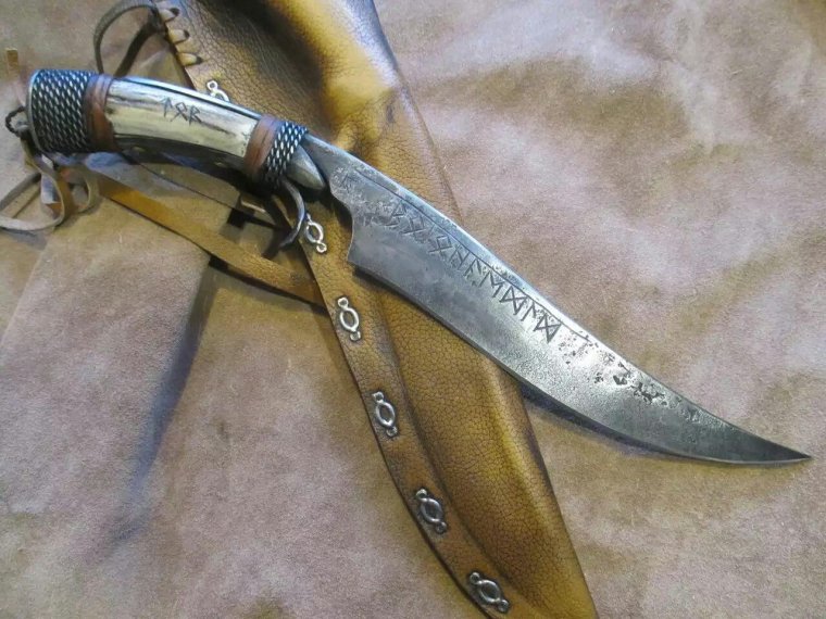Кованое Холодное оружие