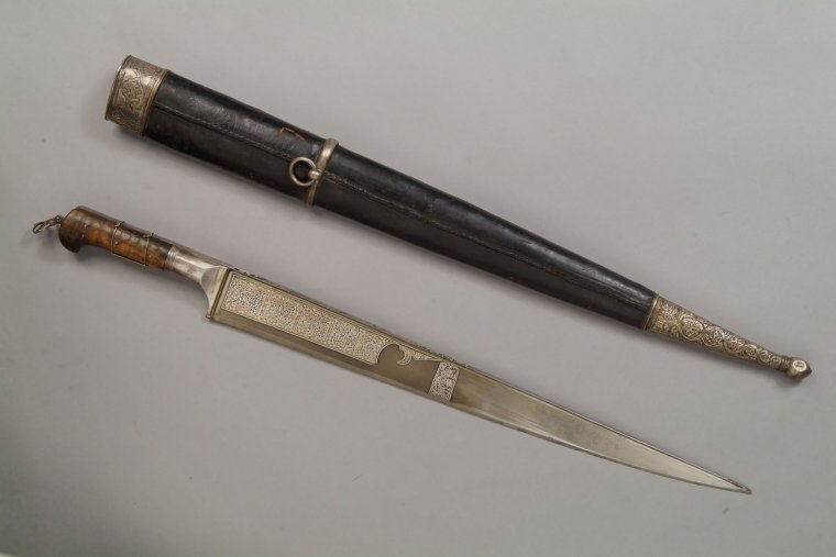 Турецкий кинжал 17 века