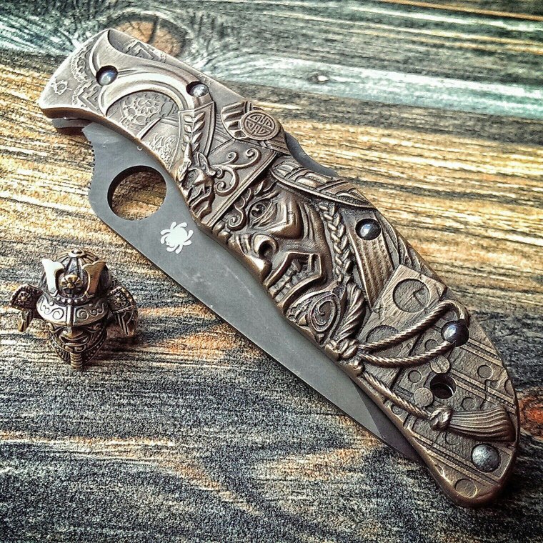 Кастомные складные ножи