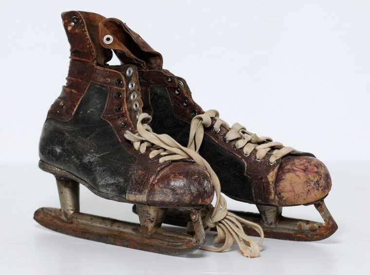 Коньки Нурмис