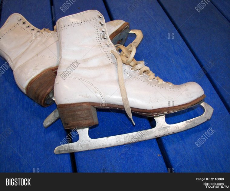 Древние фигурные коньки
